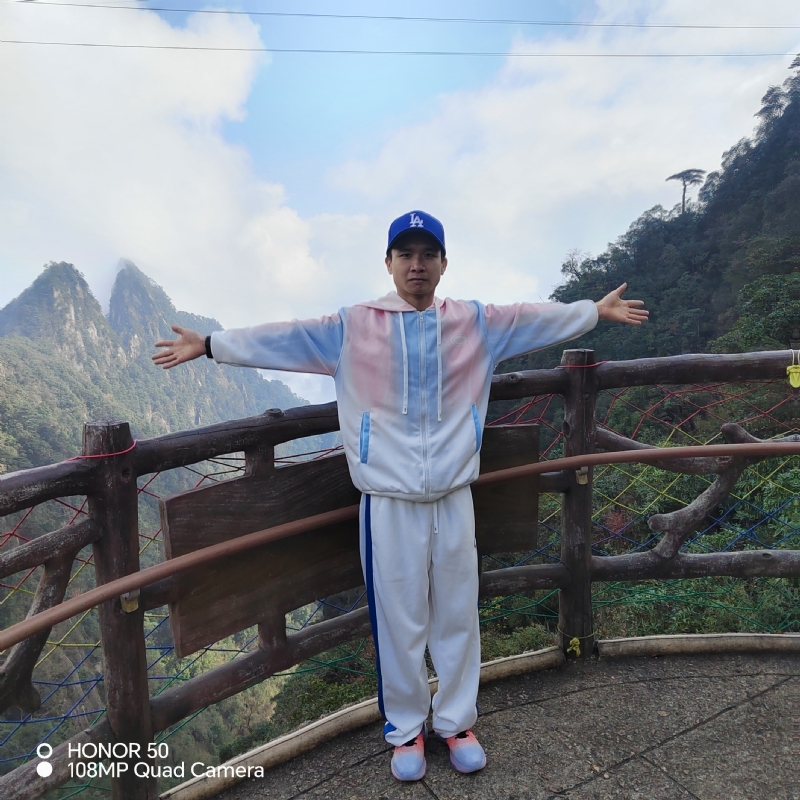 明明的第一张照片--云浮蓝颜知己交友网